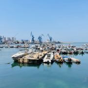 青岛小港钓鱼码头全攻略 门票、地址、玩法与两轮助动自行车批发指南